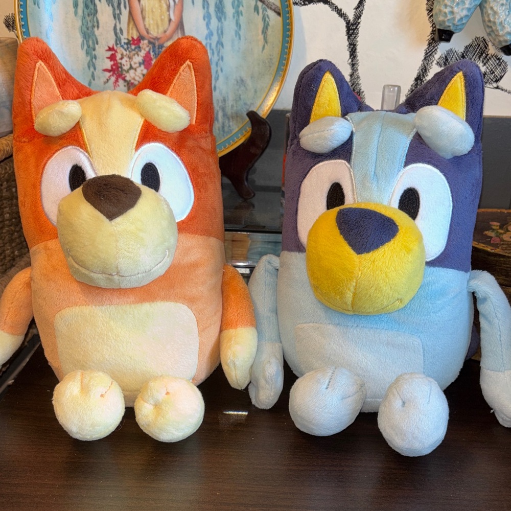 EUC Talking Bluey and her sister Talking Bingo.
They are soft, cuddly toys made